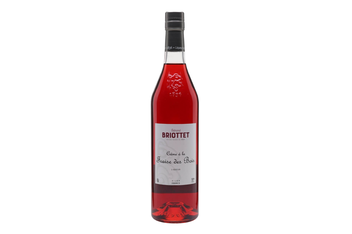 Edmond Briottet Fraise de Bois (Wild Strawberry) 18% 70cl