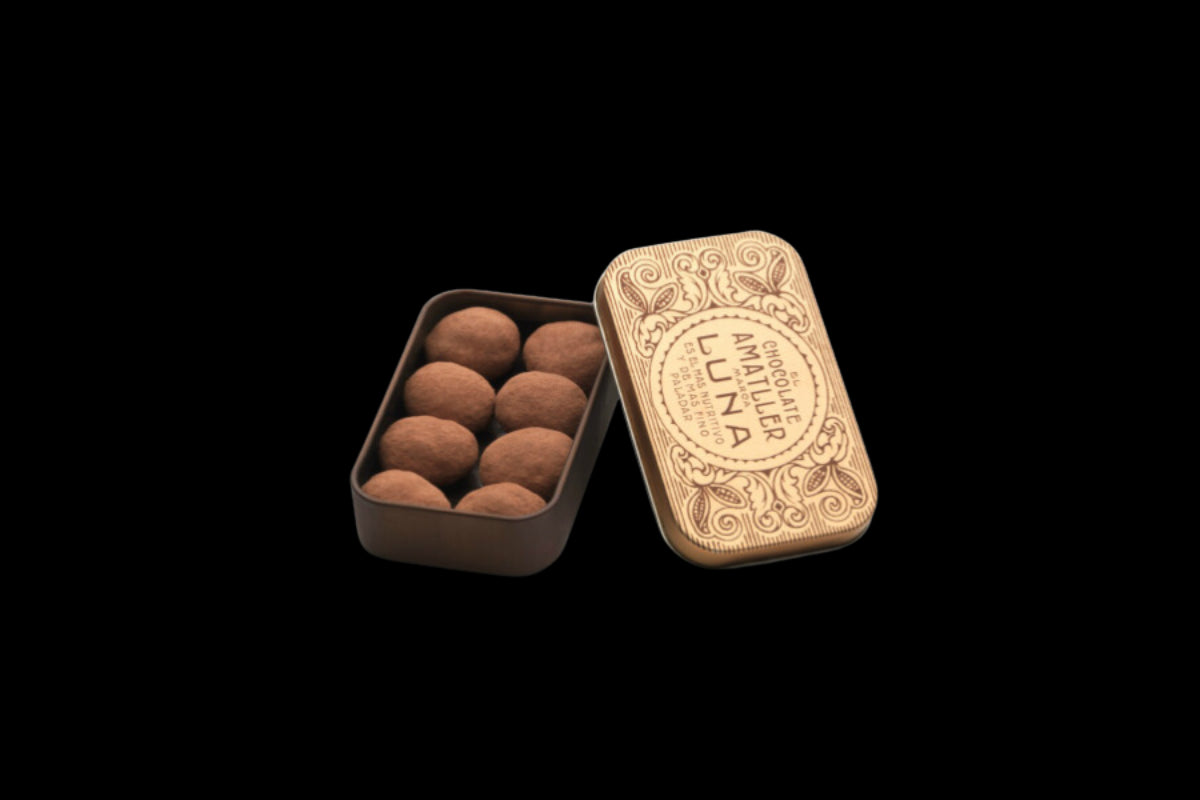 Amatller White Chocolate Coated Marcona Almonds 65g