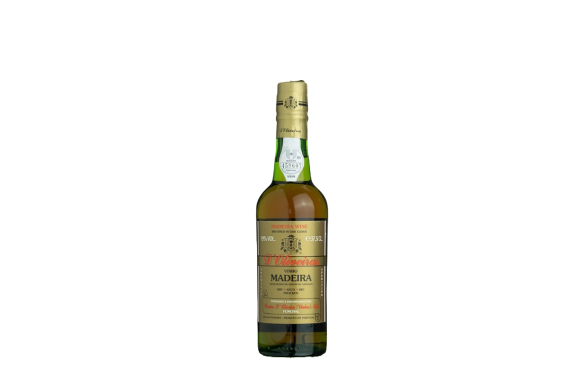 D&#39;Oliveiras 3 Year Old Dry 37.5cl