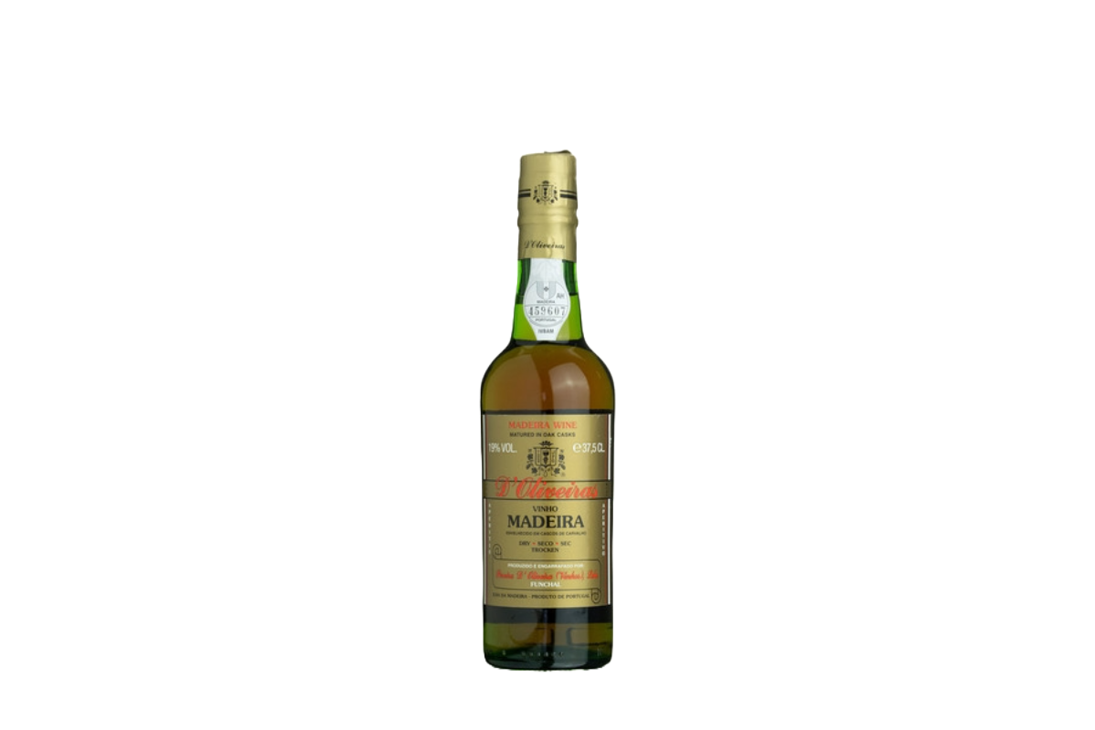 D'Oliveiras 3 Year Old Dry 37.5cl