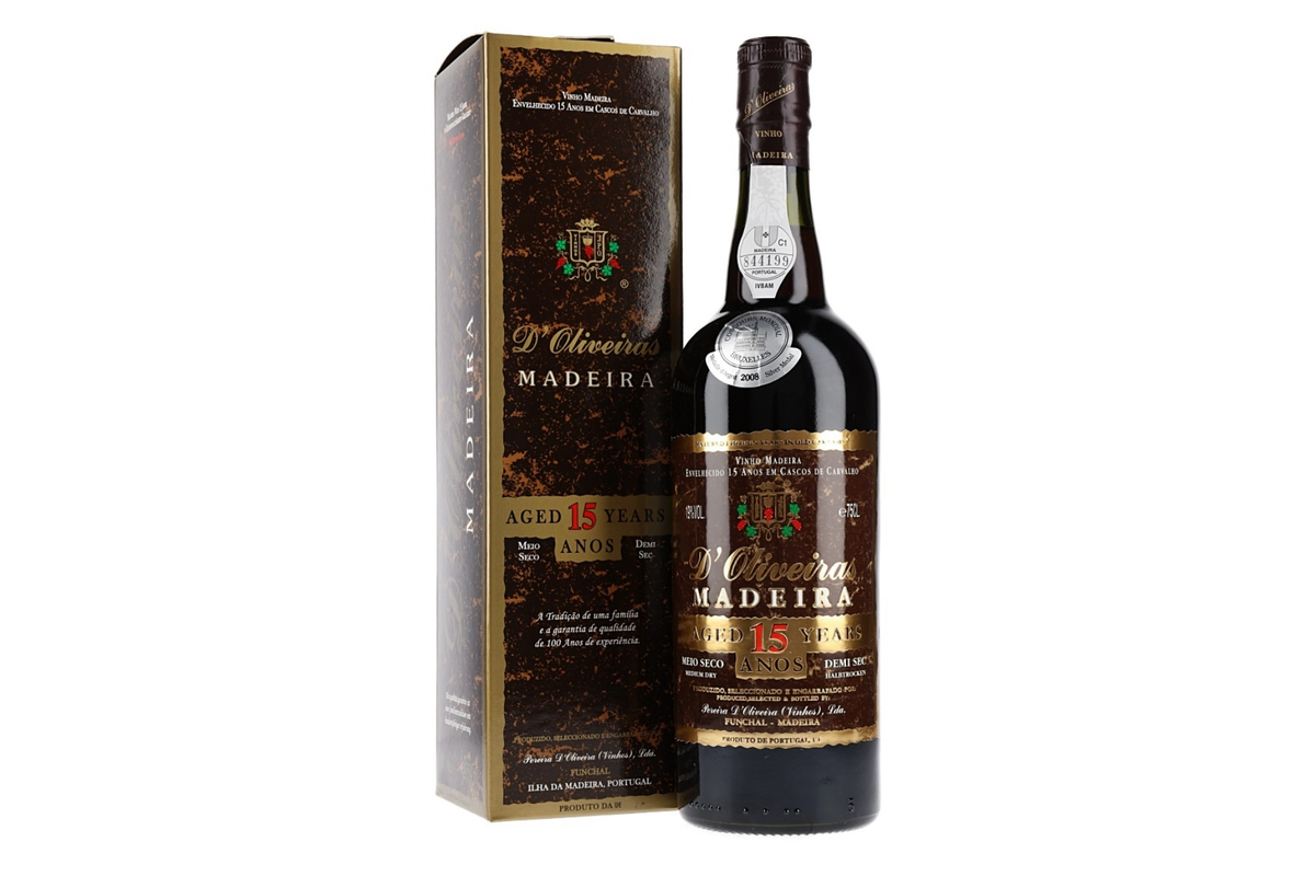 D&#39;Oliveiras 15 Year Old Medium Dry Madeira NV